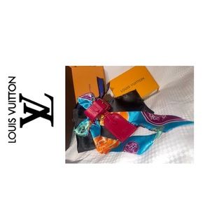 Louis Vuitton Magenta Luggage Tag/Poinet Scarf Purse Charm/keychain